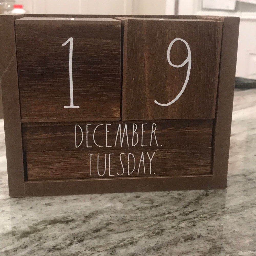 Rae Dunn date block set